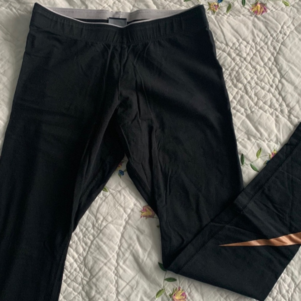 MULTIPLE WORKOUT LEGGINGS - Picture 10 of 10